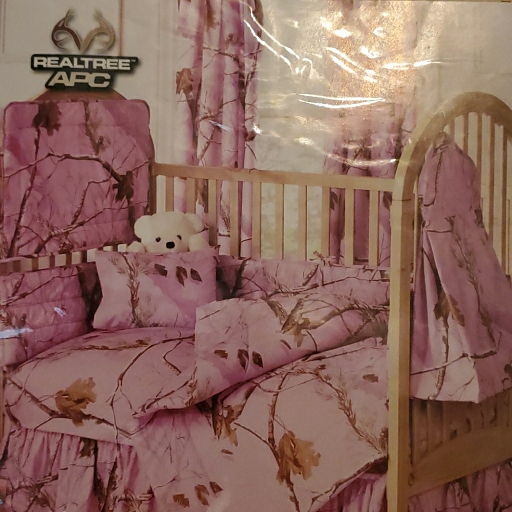 Lavender Realtree AP camo crib bedding set